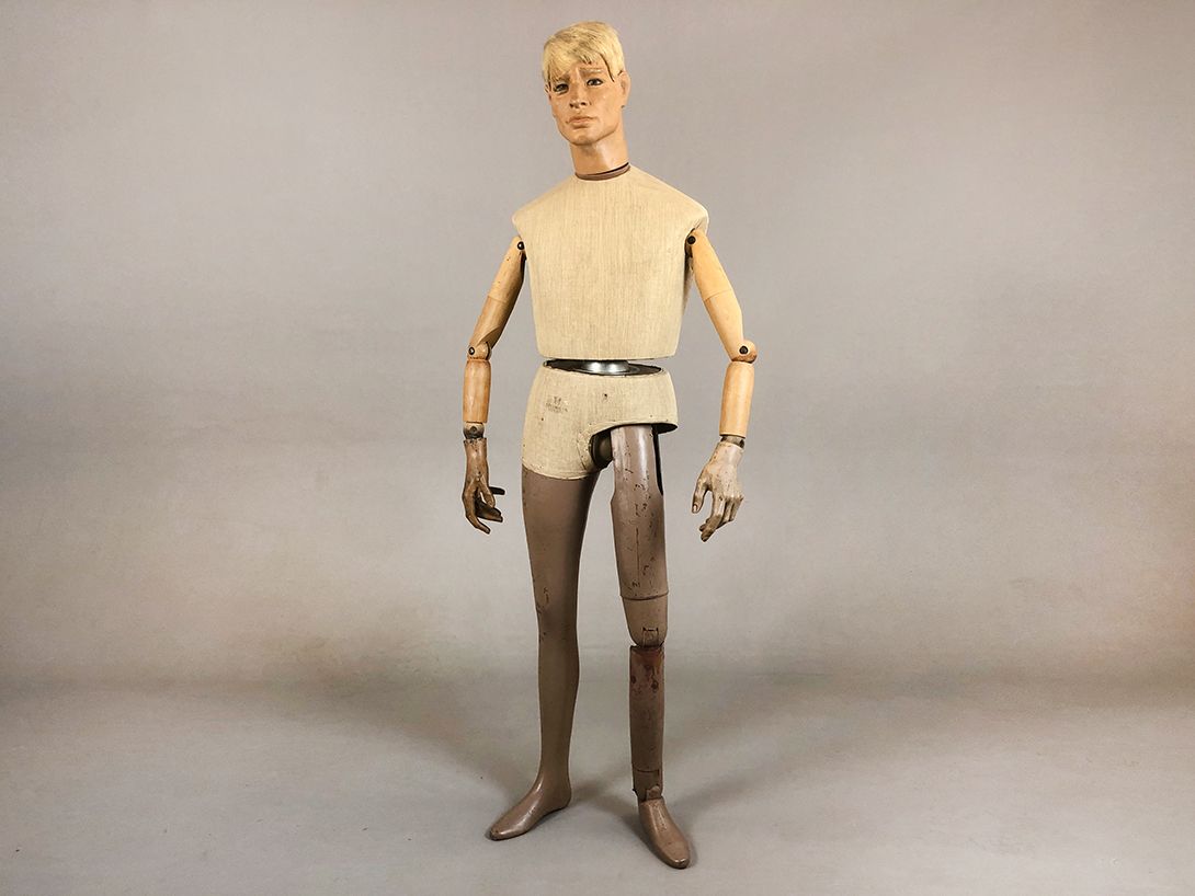Foto Mannequin with Adjustable Arm and Great Details by Obermeier h180