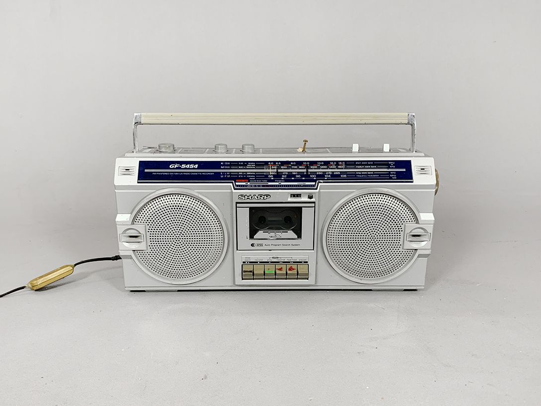 Foto Sharp Radio Portable GF-5454 h30x50x12