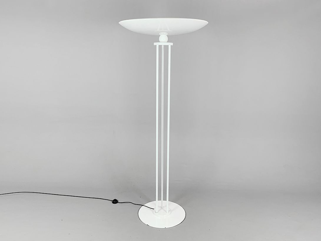 Foto Huge Floor Lamp White Memphis Era 1984 h192 A1