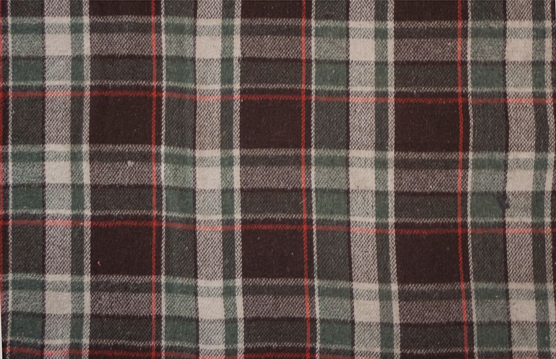 Foto Classic Scottish Wool Blanket Red and Green 140x135cm