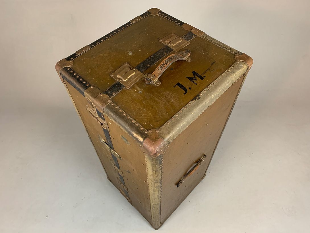 Foto Wardrobe Trunk Globetrotter by Adastra initial J.M Munich 1910 h117