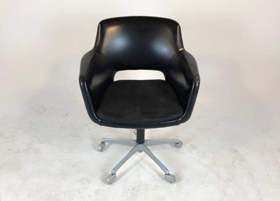 Foto Black Office Chair Eugen Schmidt Era 1962