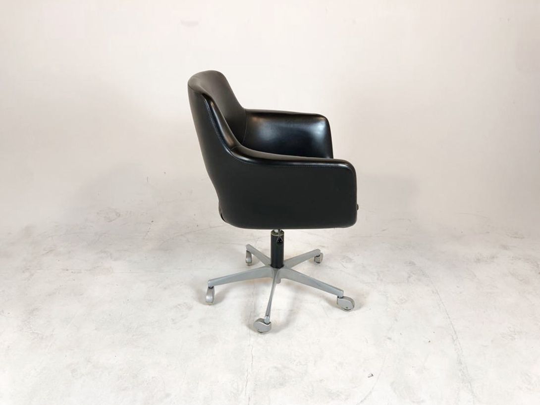 Foto Black Office Chair Eugen Schmidt Era 1962