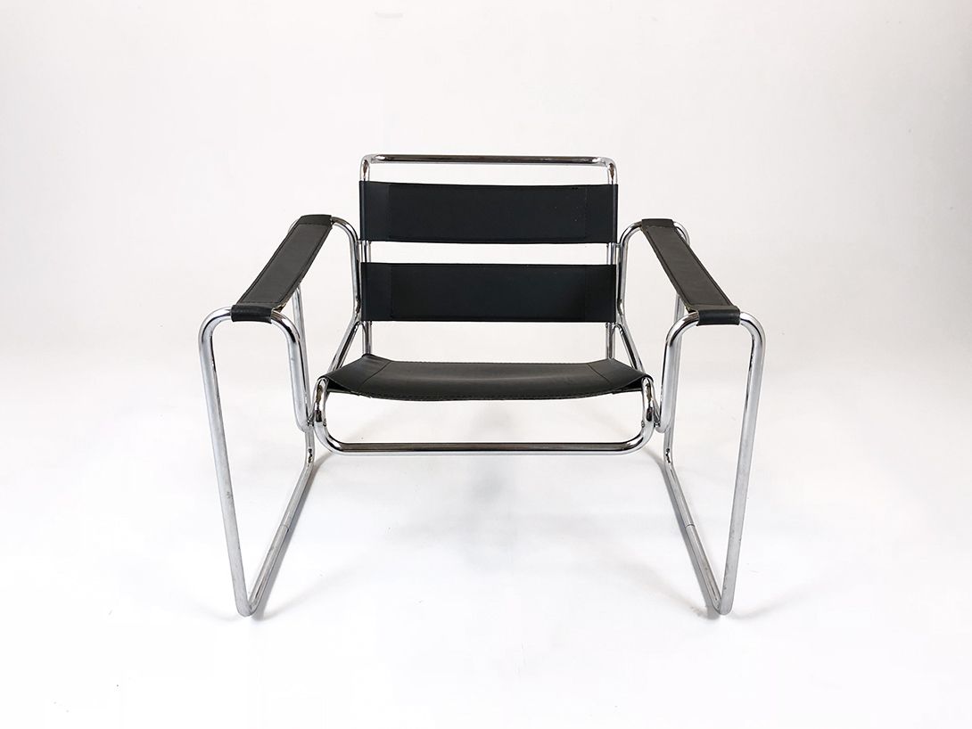 Foto Wassily Lounge Chair Bauhaus Era Black Leather