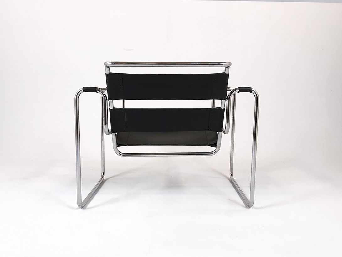 Foto Wassily Lounge Chair Bauhaus Era Black Leather