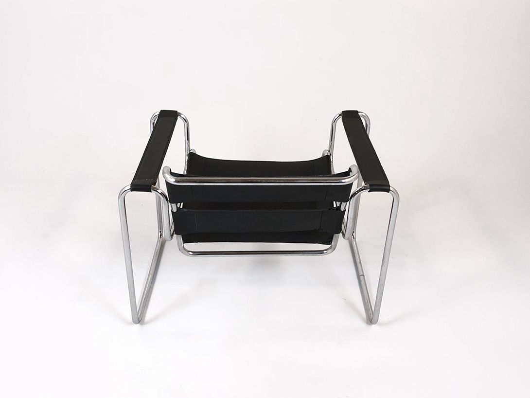 Foto Wassily Lounge Chair Bauhaus Era Black Leather