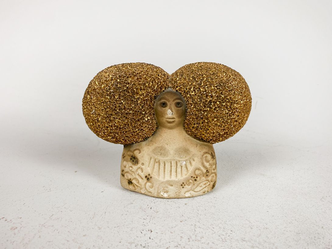 Foto Golden Ceramic Afro Woman //