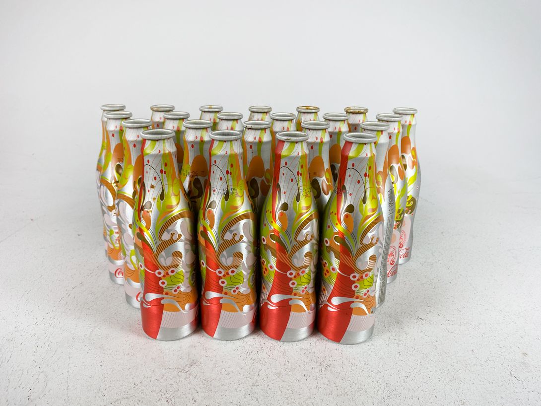 Foto Rare Coca Cola M5 Aluminium Bottle Collection