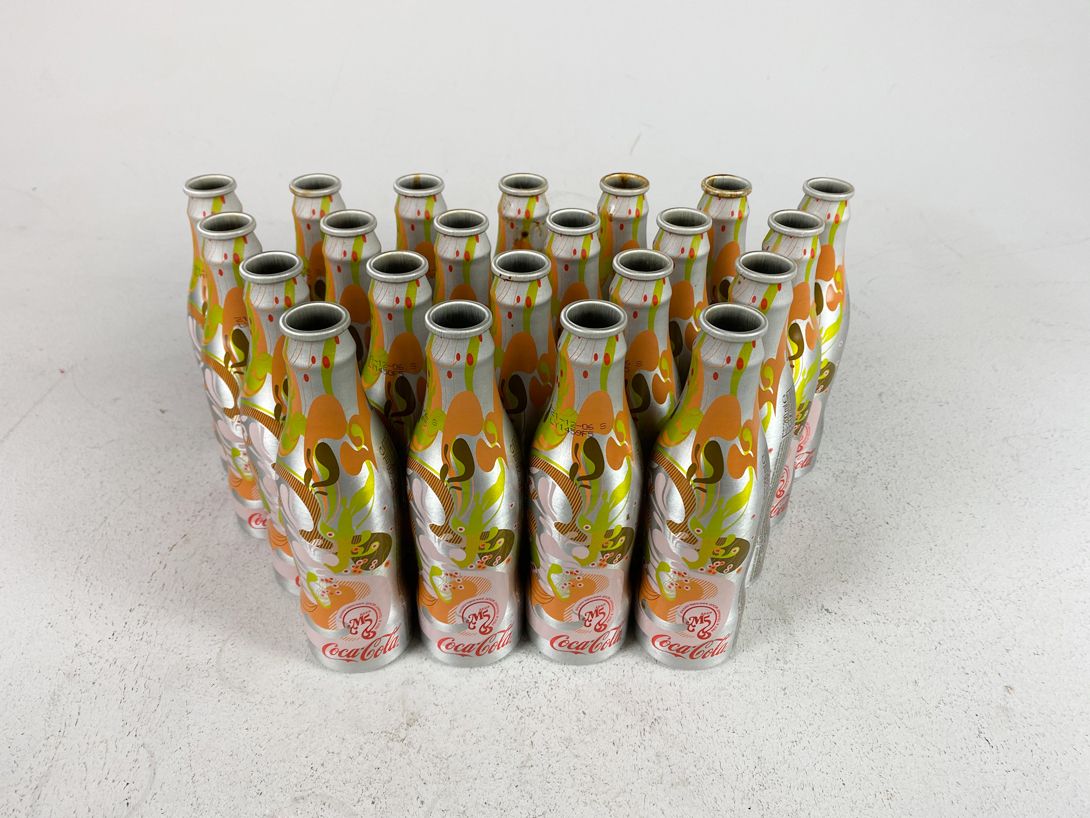 Foto Rare Coca Cola M5 Aluminium Bottle Collection