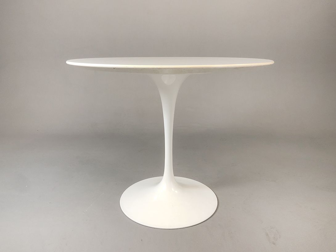 Foto Saarinen Tulip Table h73x90