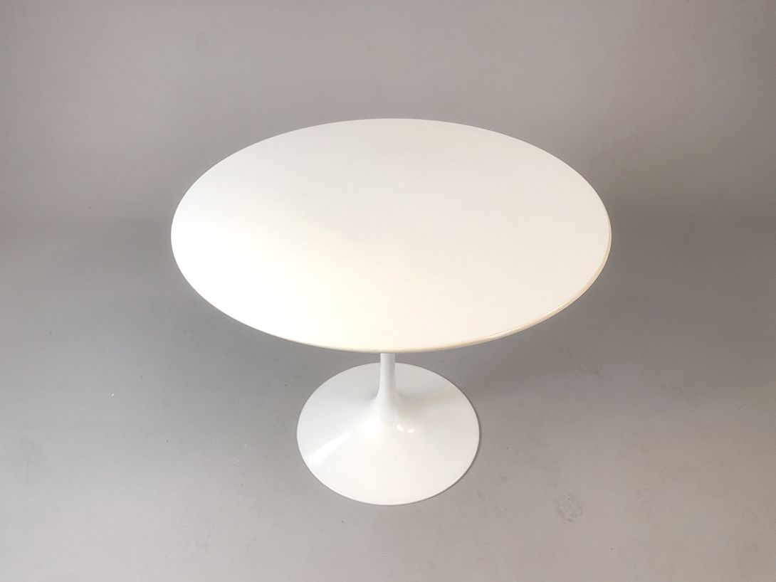 Foto Saarinen Tulip Table h73x90