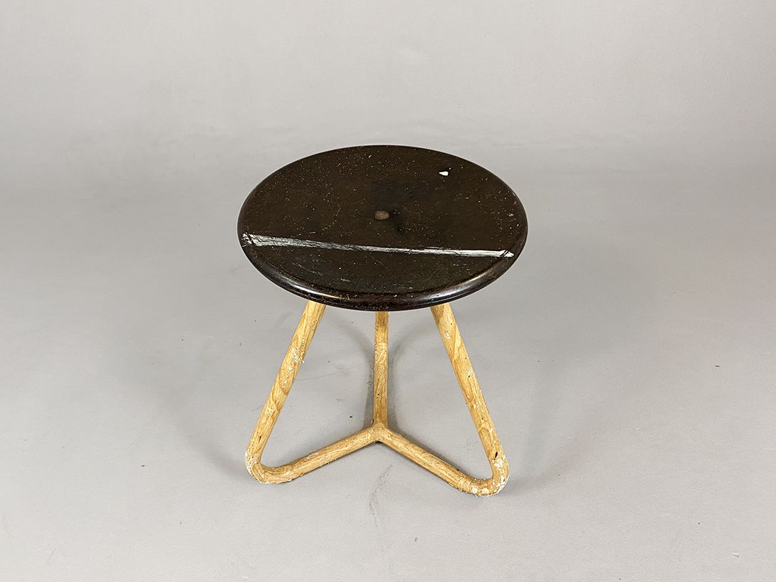 Foto Industrial Bakelite Stool with Pin Legs, Breslau 1940