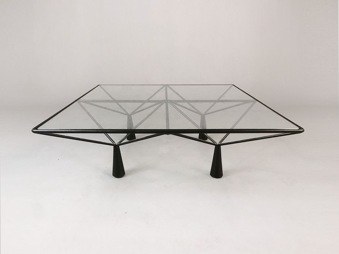 Foto B&#038;B Italia Style Coffee Table with Glass Plate h31x93x93