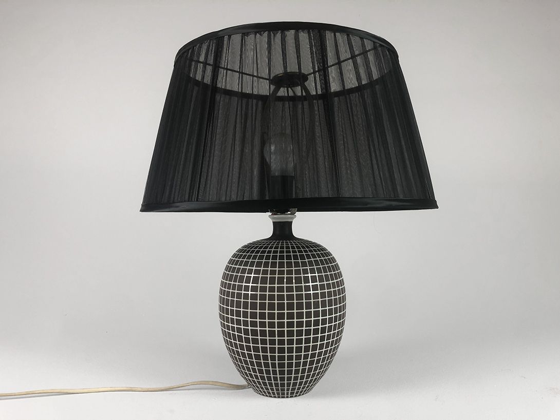 Foto Black and White Grid Pattern Lamp with Black See-Through Shade h50 RK2