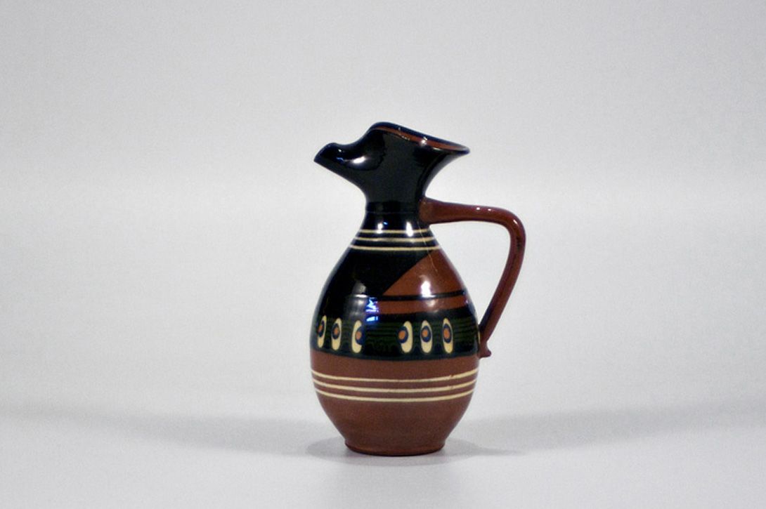 Foto Small Brown Glossy Catalan Jug h16