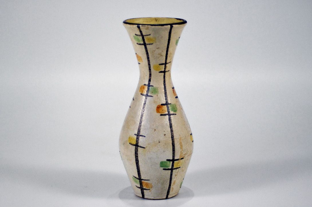 Foto Ceramic Vase with Colorful Details h24 A4