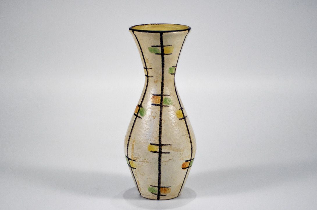Foto Ceramic Vase with Colorful Details h24 A4