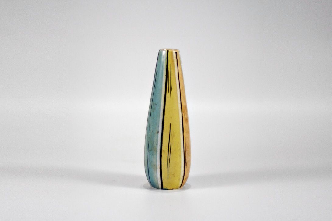 Foto Small Striped Colorful Vase h26 A4