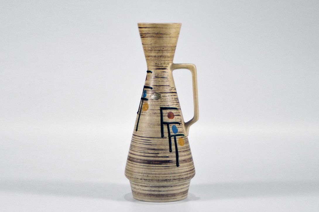 Foto Minimalist Design Striped Jug Vase h35 B4