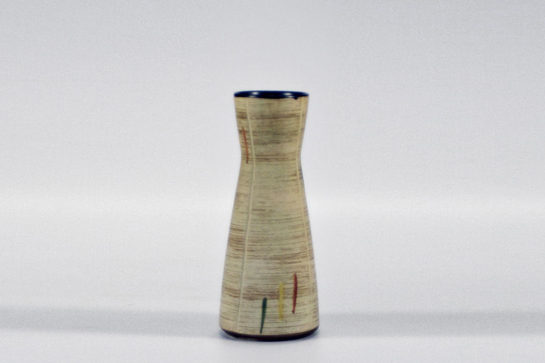 Foto Minimalist Ceramic Design Vase h26 A4