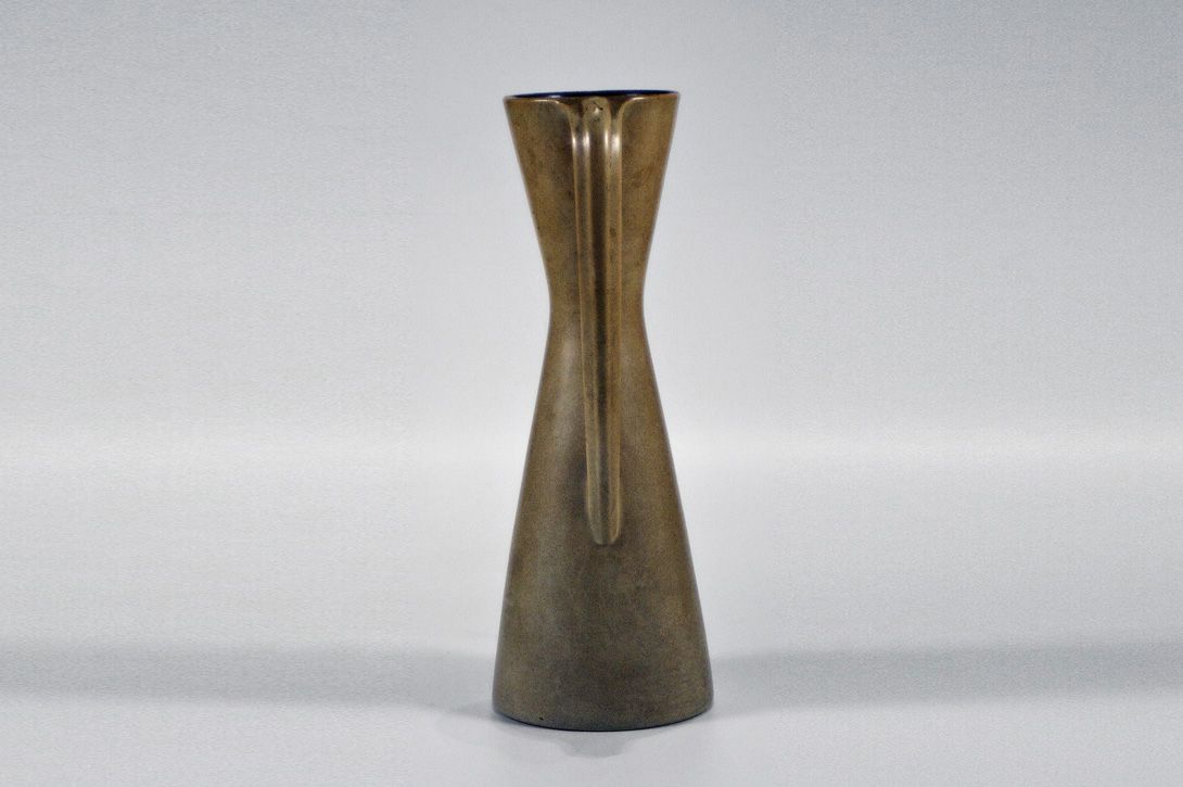 Foto Brown Ceramic Jug Vase h36 B6