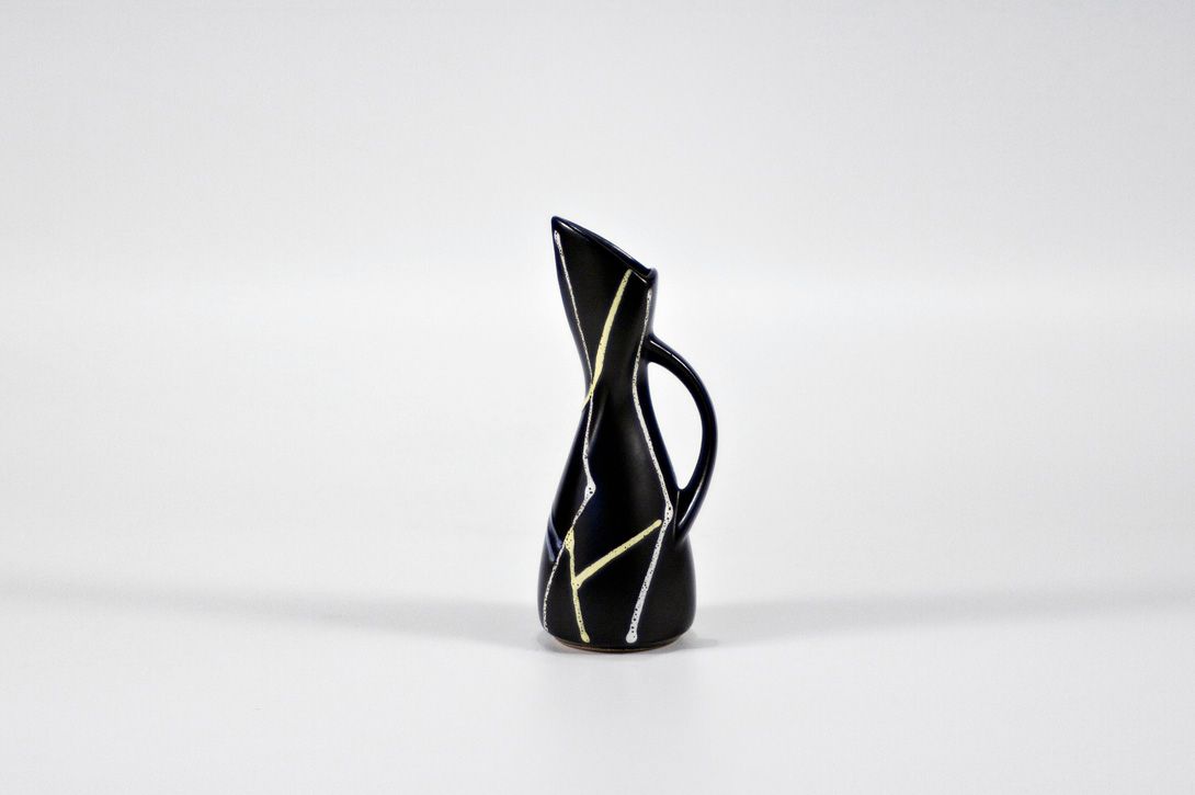 Foto Cracked Design Matte Black Jug Vase h18 B6