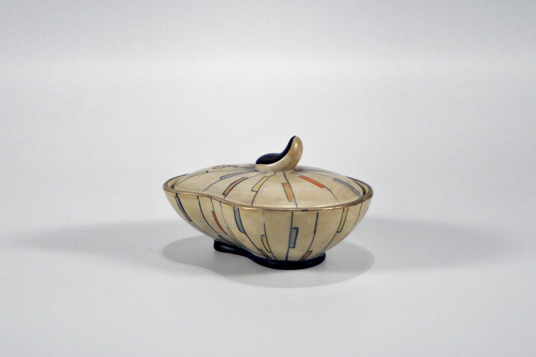 Foto Striped Porcelain Sugar Box