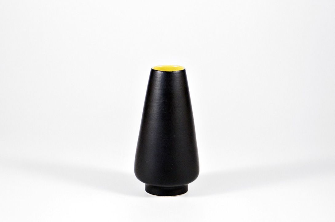 Foto Black and Yellow Vase h16 B6
