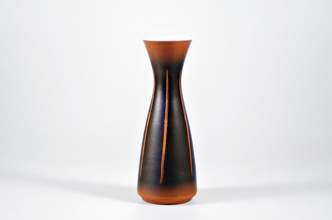 Foto Orange to Black Faded Vase, Germany h20 A4