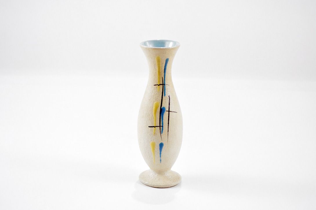 Foto Abstract Arty Curved Ceramic Vase h21 A4