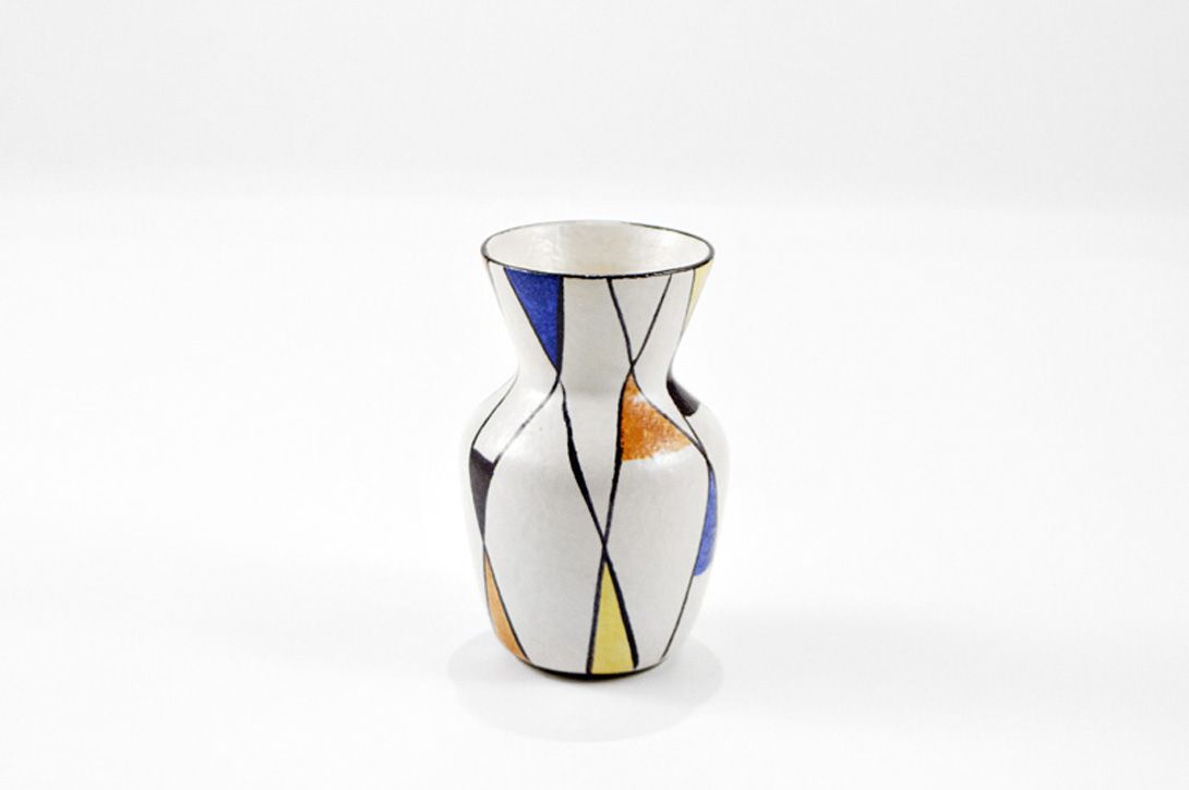 Foto Triangle Design Vase, West Germany h14 B5