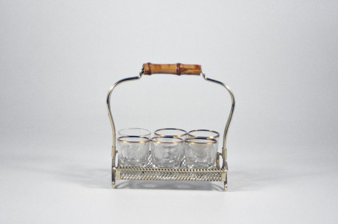 Foto Golden Rimmed Shot Glass Set with Bracket
