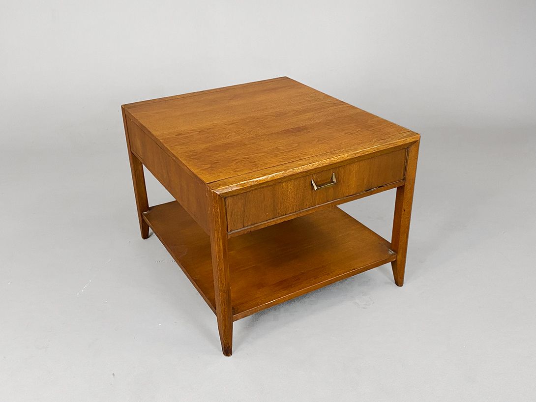 Foto Square Wooden Bedside Table with Drawer h51x63x72