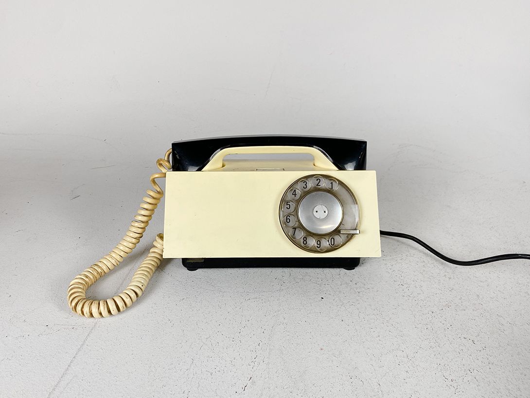 Foto Color block Rotary Telephone