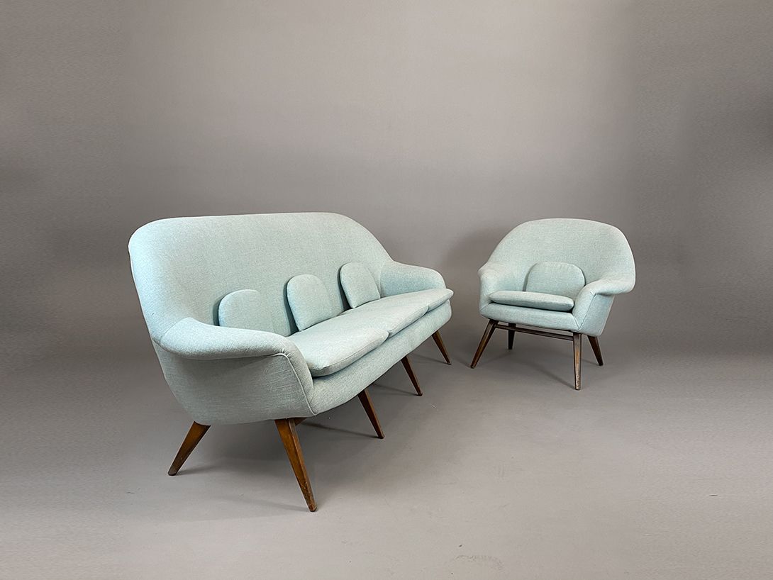 Foto Mint Blue Womb Chair Knoll
