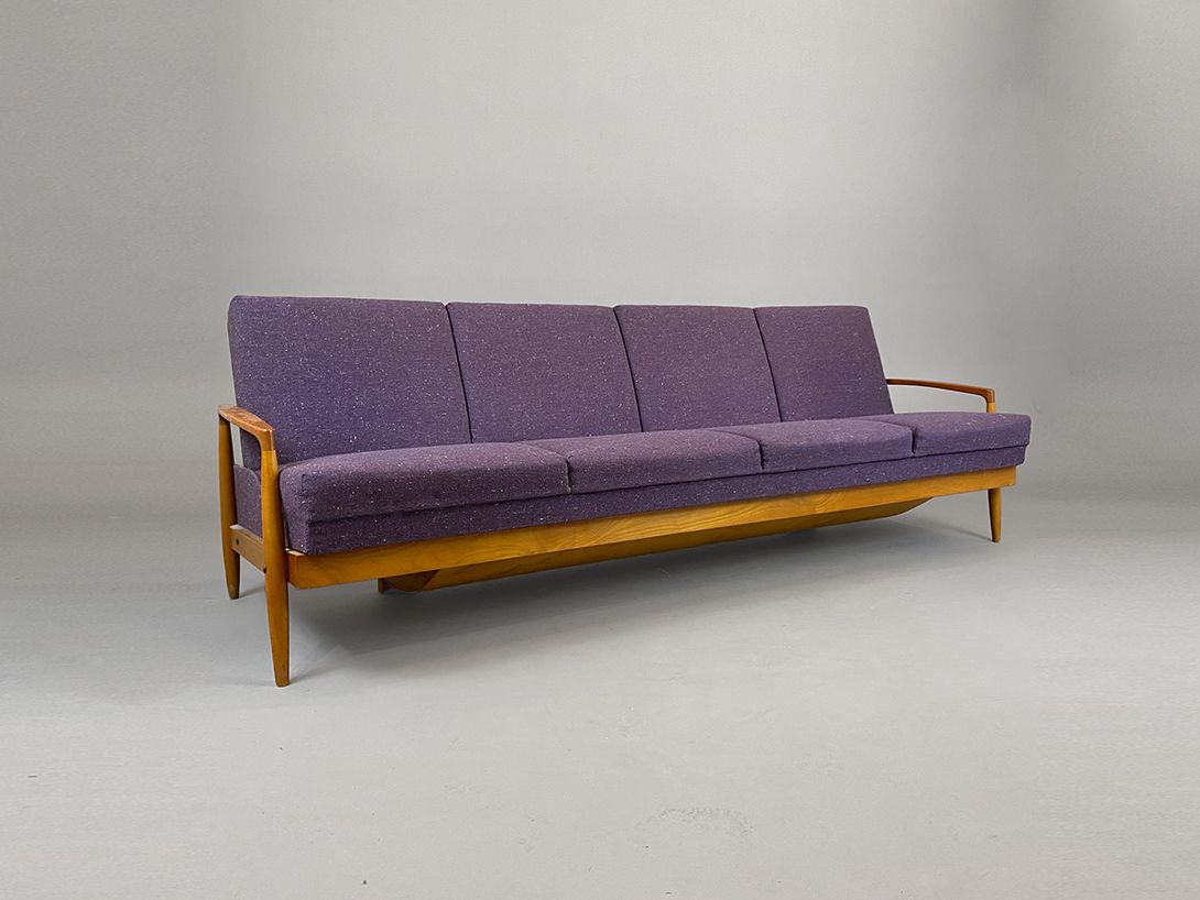 Foto Purple Midcentury Bed Sofa