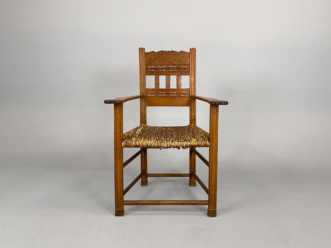 Foto Worpswede Carved and Woven Armchair