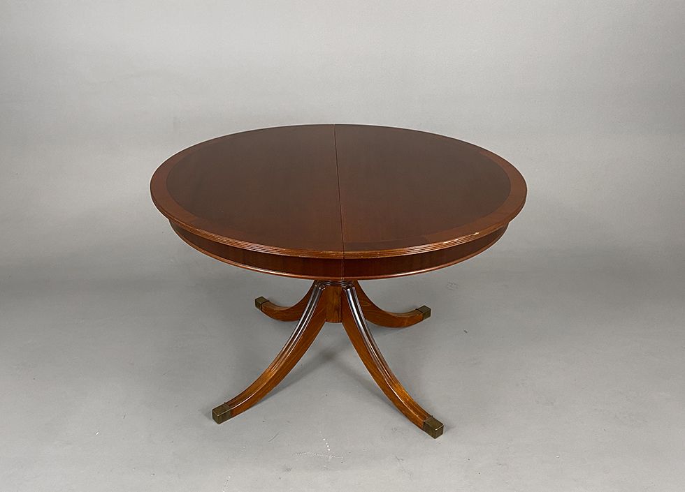 Foto Immensely Extendible Dining Table h75x115
