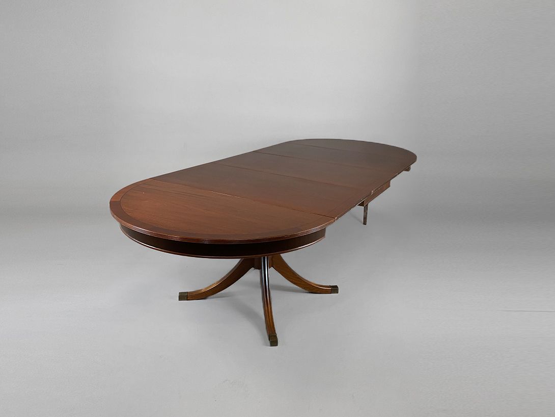 Foto Immensely Extendible Dining Table h75x115