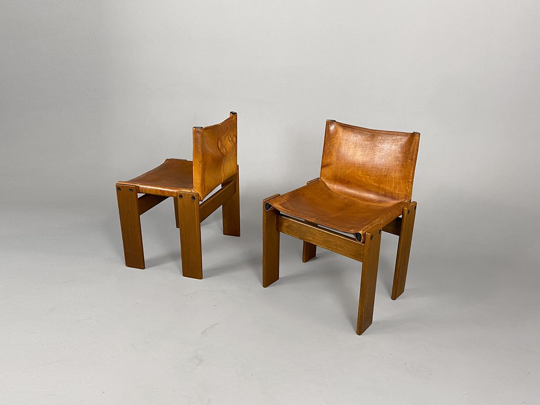 Foto Dark Brown Leather Afra &#038; Tobia Scarpa Monk Chair Italy 1975