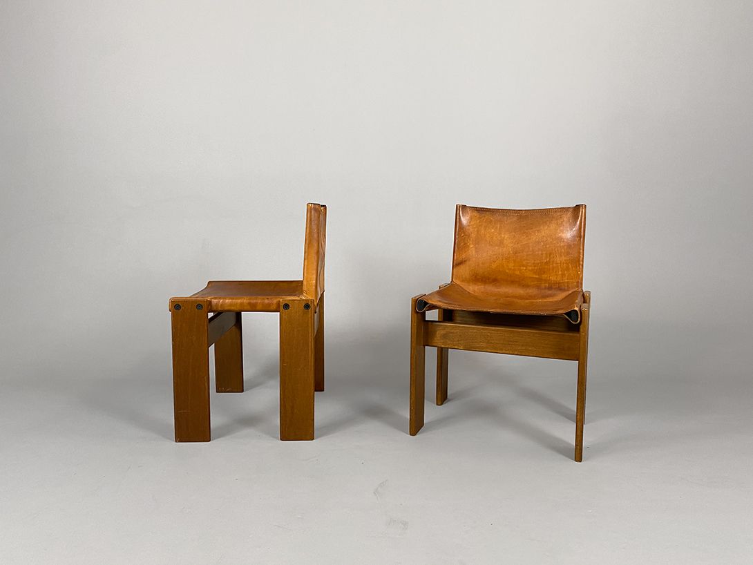 Foto Dark Brown Leather Afra &#038; Tobia Scarpa Monk Chair Italy 1975
