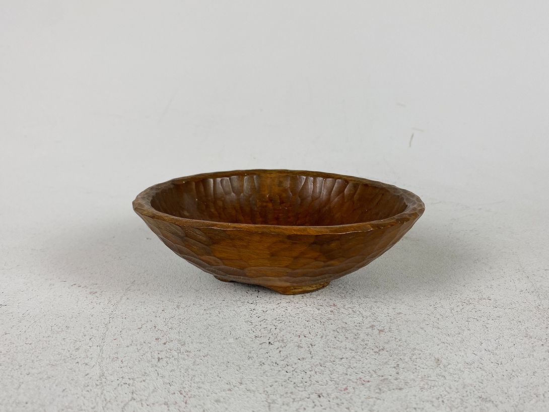 Foto Wooden Bowl Carved by Hand h5x17