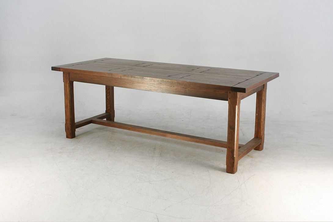 Foto Long Rustic Dinner Table h77x210-311&#215;89