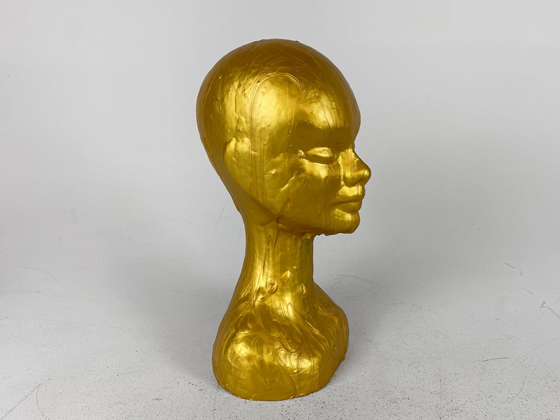 Foto Gold Painted Head Sculpture h38x20x19