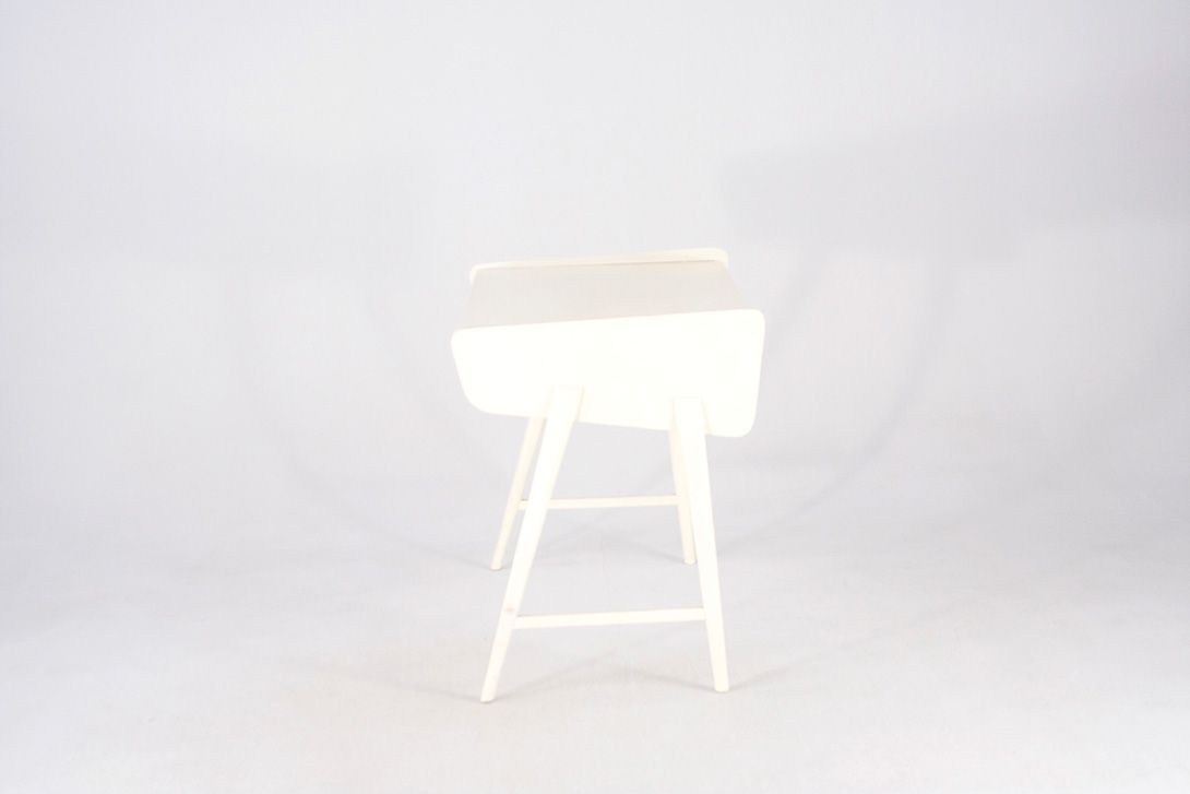 Foto Small White Lady Desk Wood h68x77x60