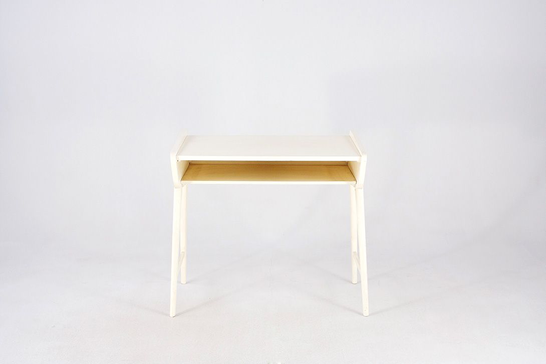 Foto Small White Lady Desk Wood h68x77x60