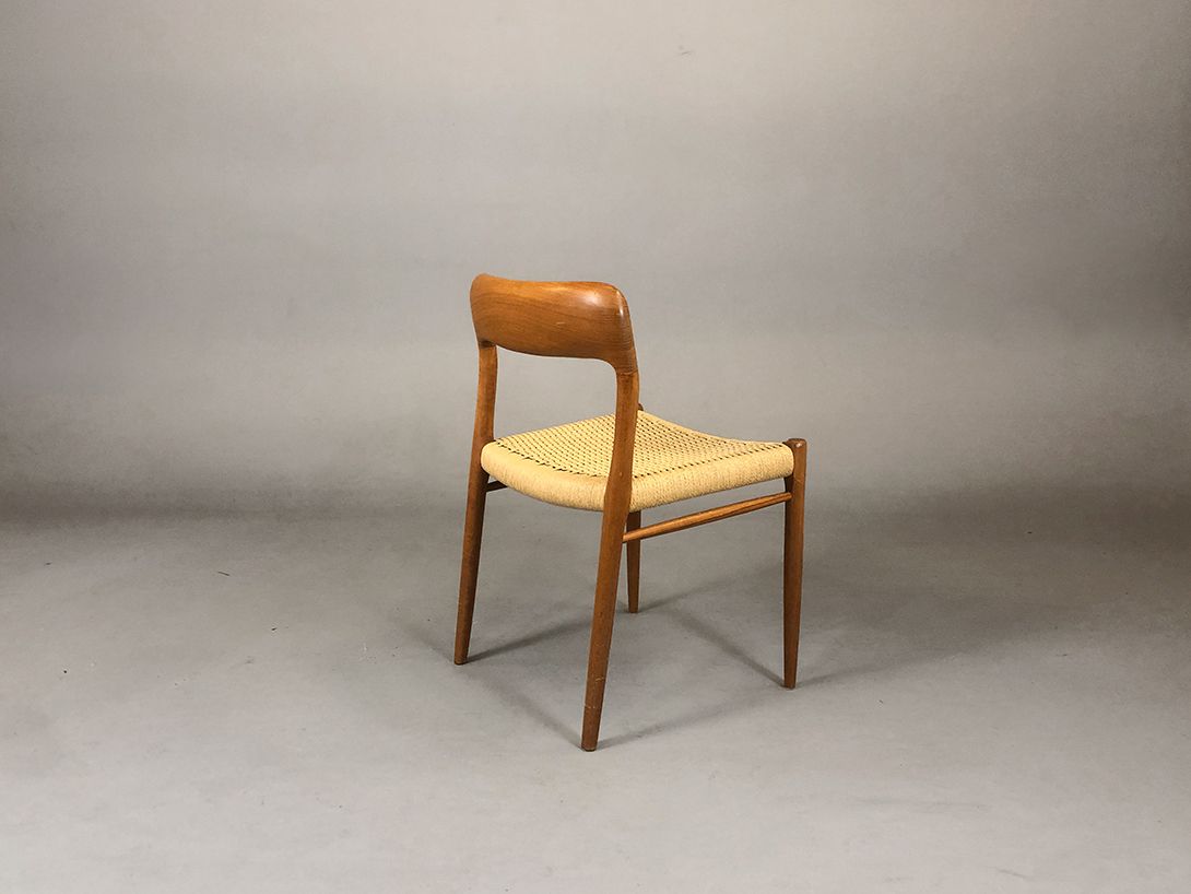 Foto Scandinavian Teak Wicker Chair