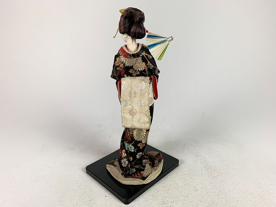 Foto Geisha Doll Figurine Black Dress h37