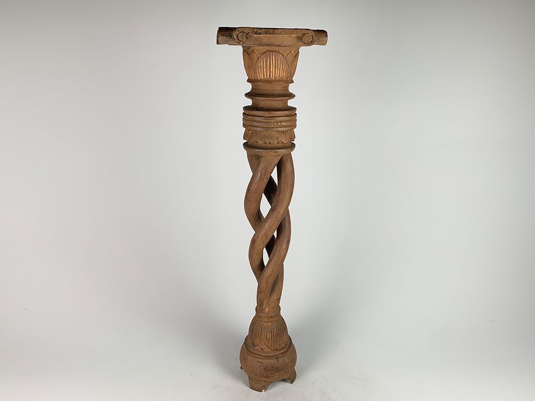 Foto Intertwined Wooden Column h110