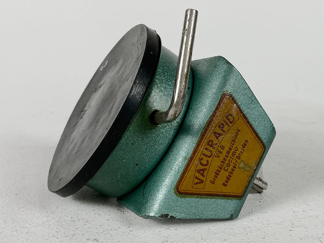 Foto GDR Vacurapid Suction Cup Holder